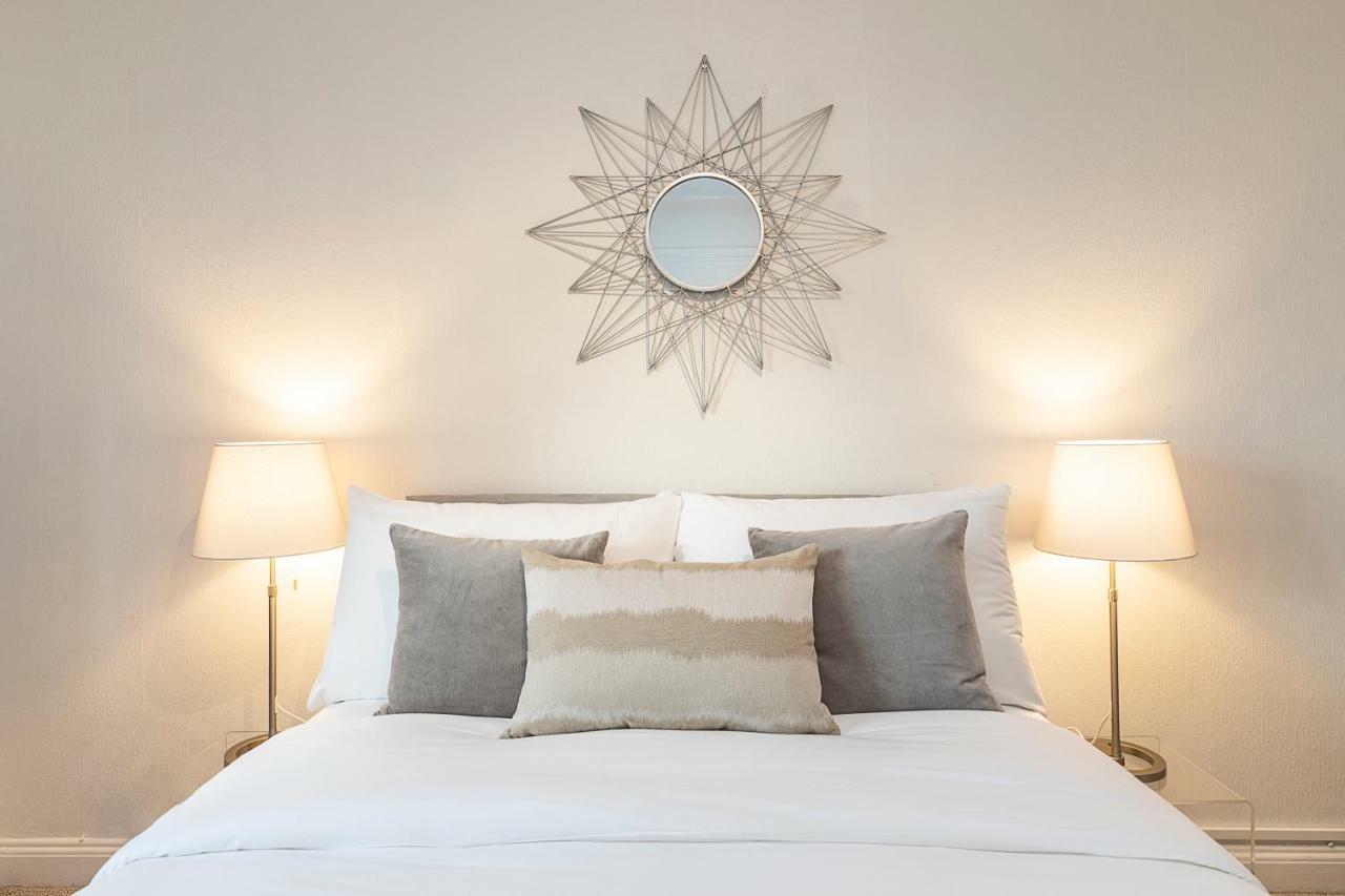 Grand Swiss Cottage Apartment Лондон Экстерьер фото